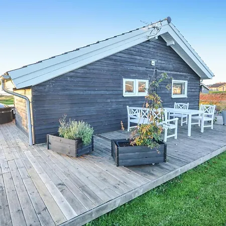 Feriehus Lovely In With Wifi